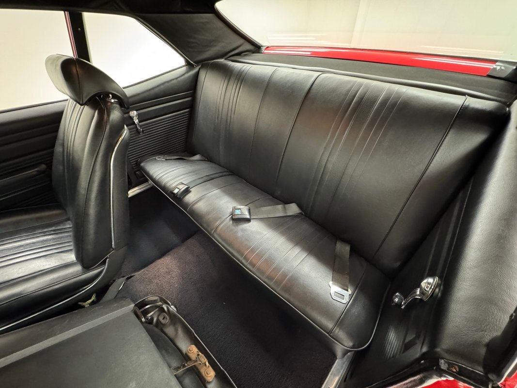 Chevrolet-Chevy-II-1968-Sedan-33