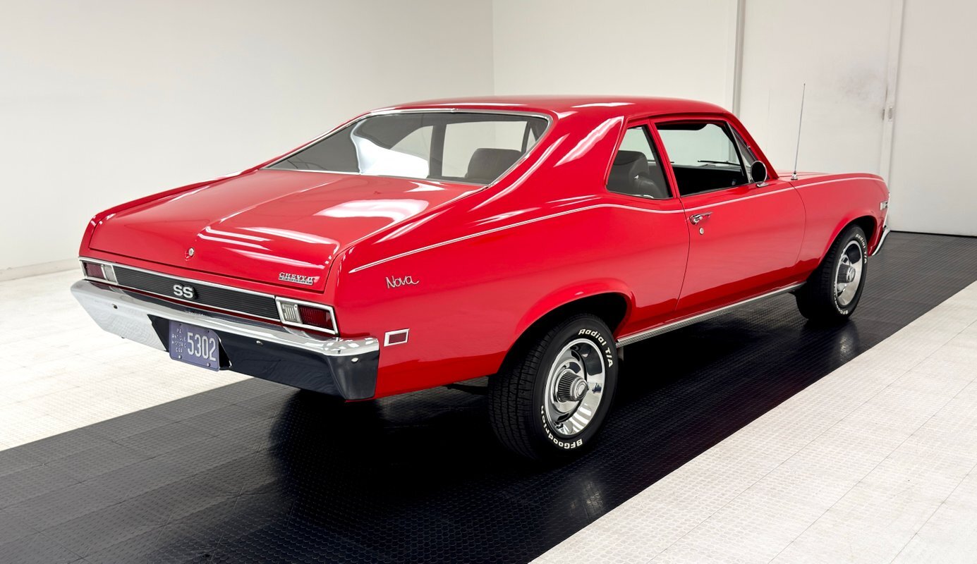 Chevrolet-Chevy-II-1968-Sedan-4