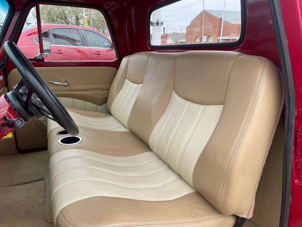 Chevrolet-Ck-10-series-1965-red-10
