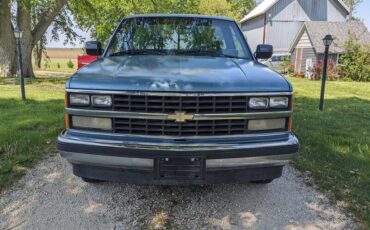 Chevrolet-Ck-2500-series-c2500-silverado-1988-blue-1
