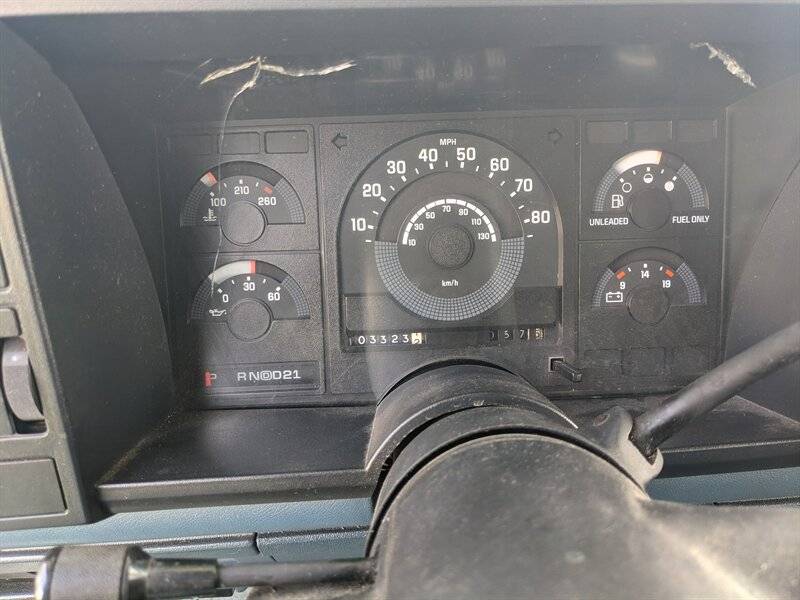 Chevrolet-Ck-2500-series-c2500-silverado-1988-blue-2