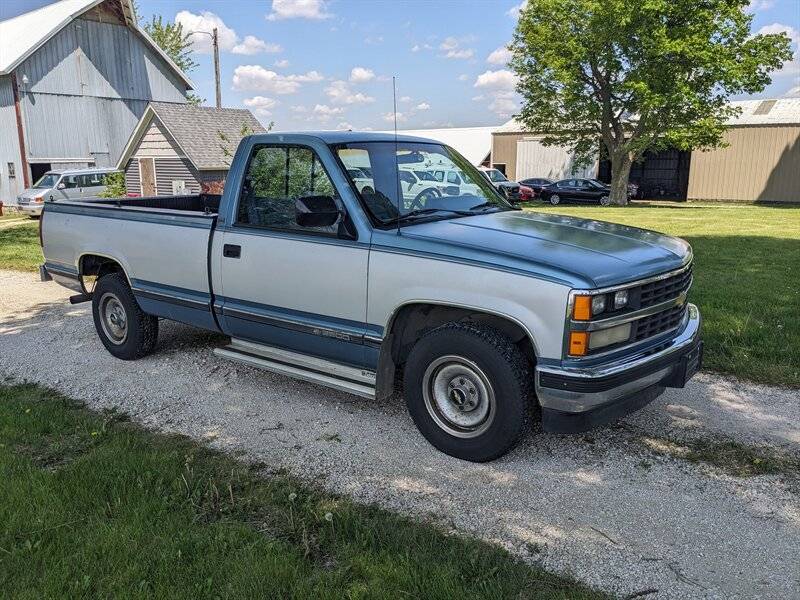 Chevrolet-Ck-2500-series-c2500-silverado-1988-blue-23