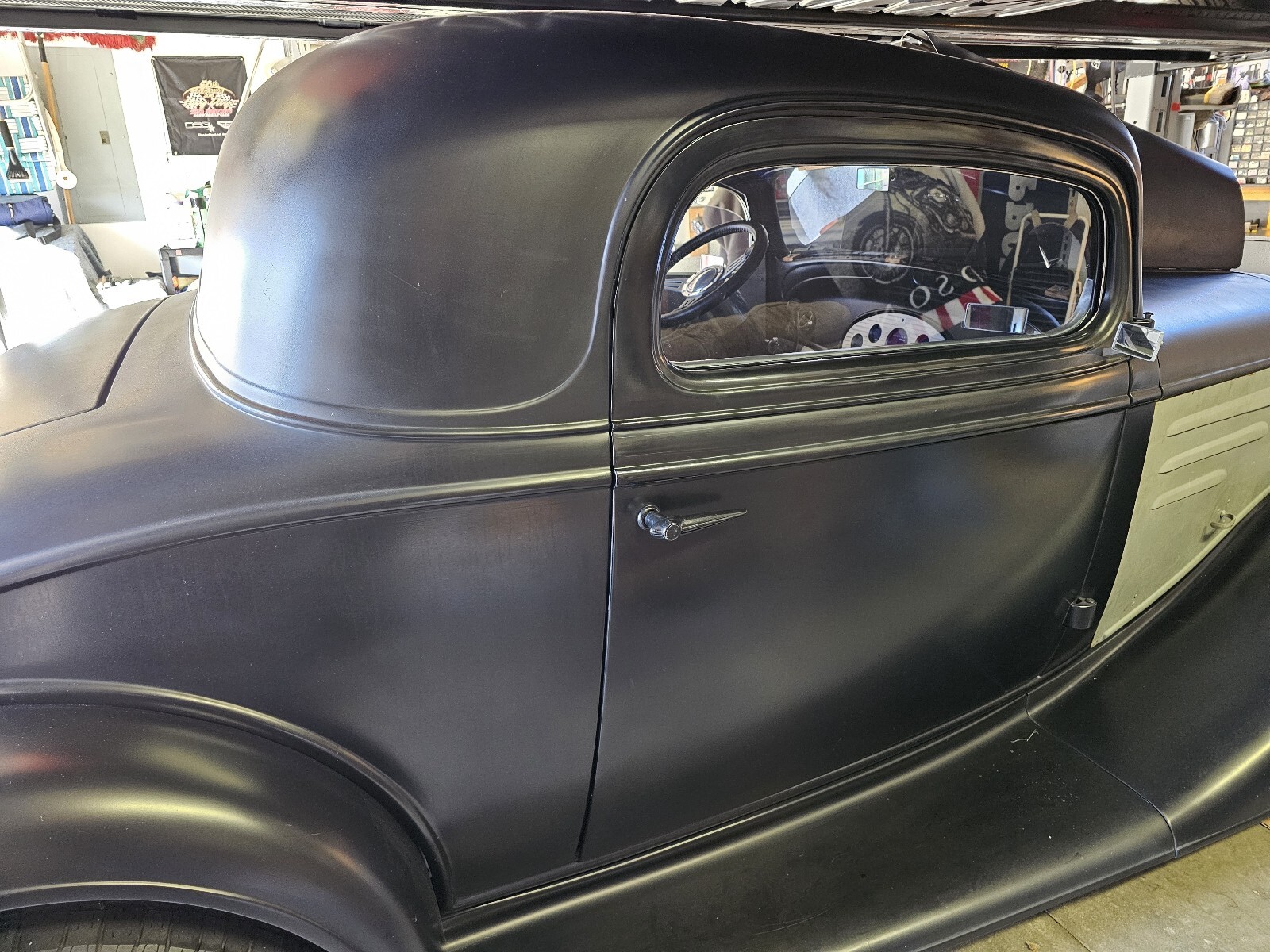 Chevrolet-Classic-1935-Coupe-15