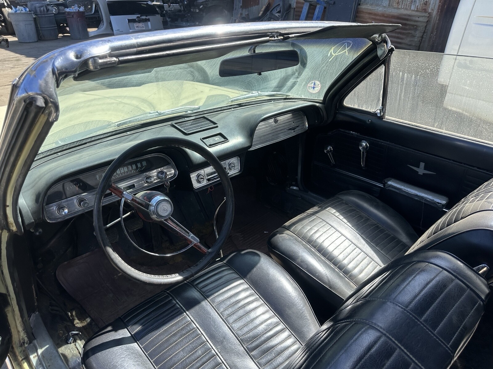 Chevrolet-Corvair-1964-20