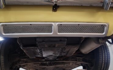 Chevrolet-Corvair-1964-coupe-21