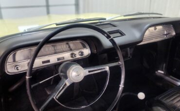 Chevrolet-Corvair-1964-coupe-26