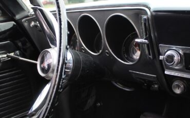 Chevrolet-Corvair-1965-18