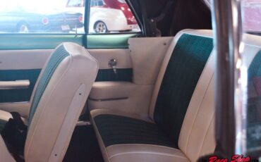 Chevrolet-Corvair-1965-Convertible-14