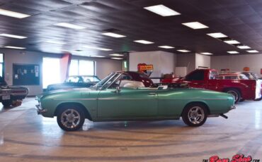 Chevrolet-Corvair-1965-Convertible-17