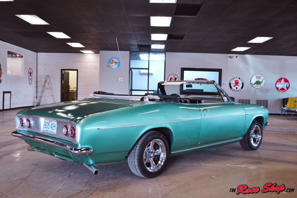 Chevrolet-Corvair-1965-Convertible-19