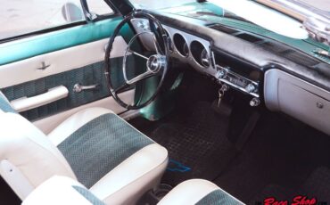 Chevrolet-Corvair-1965-Convertible-23