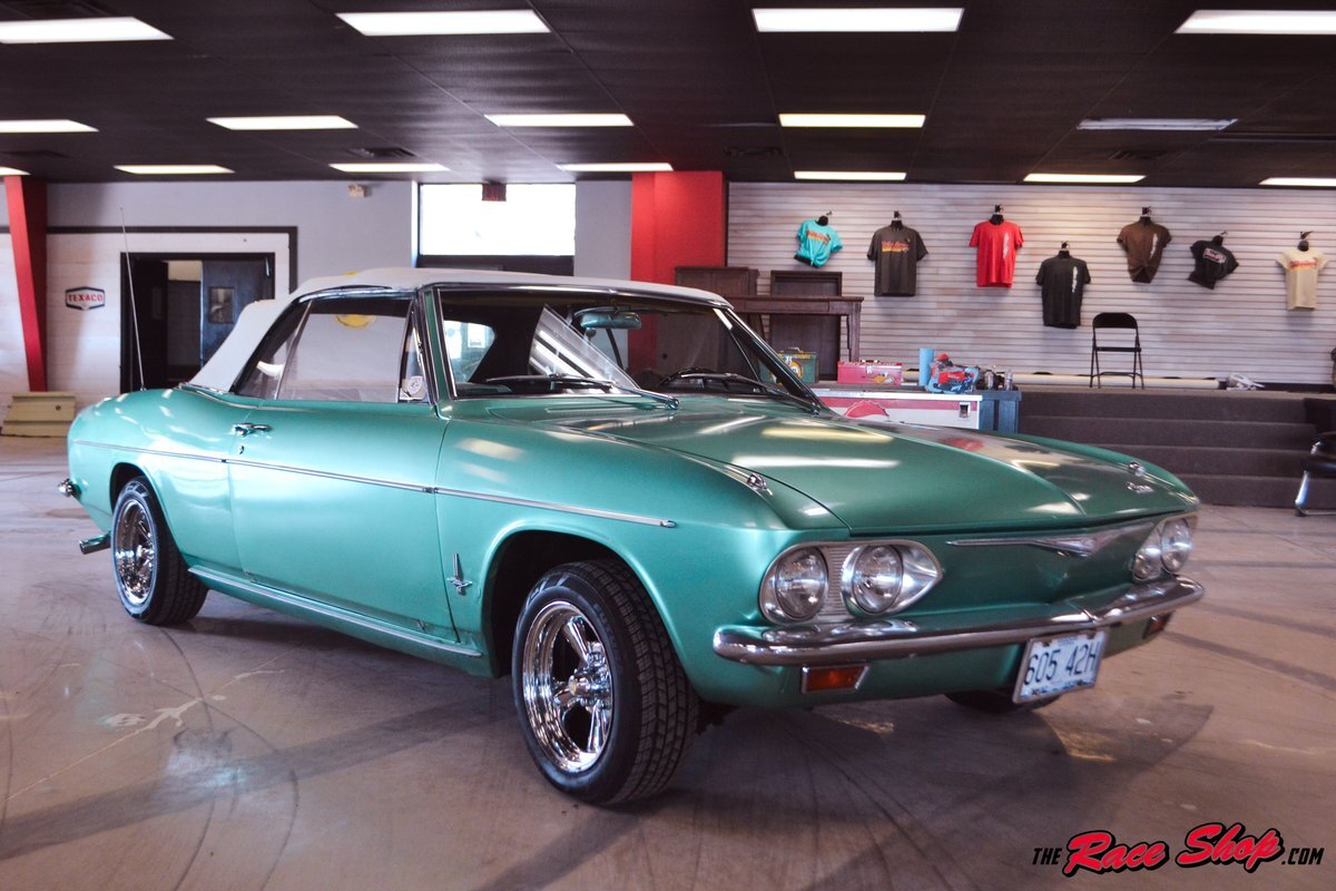 Chevrolet-Corvair-1965-Convertible-7