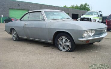 Chevrolet-Corvair-1965-Coupe-1