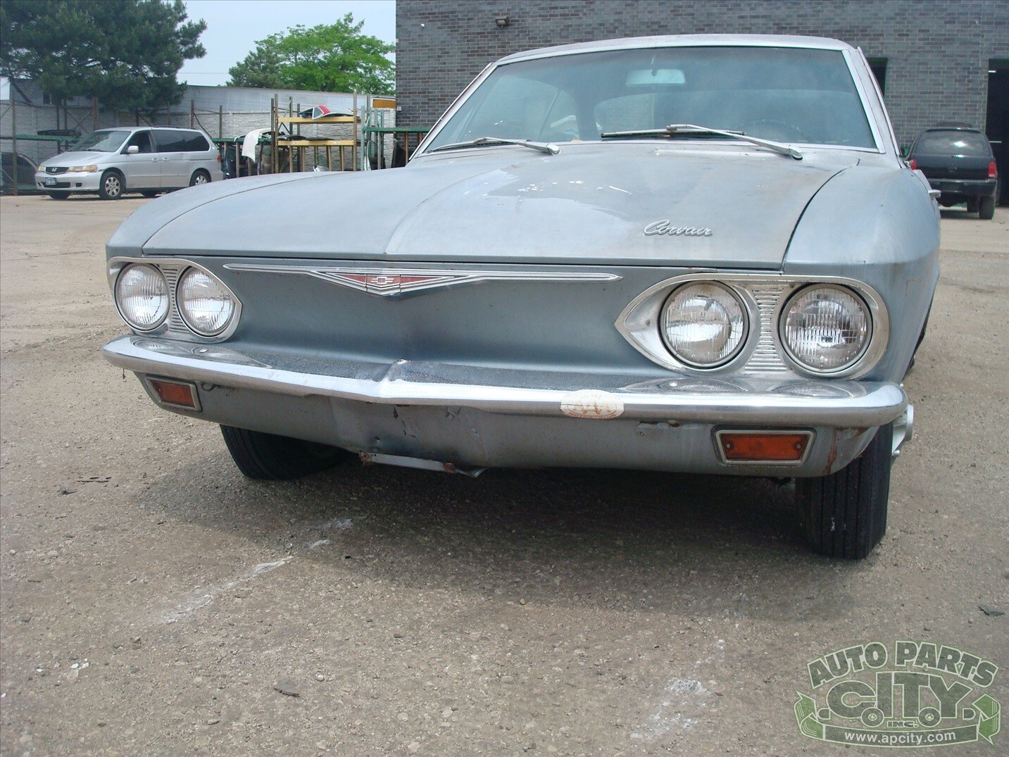 Chevrolet-Corvair-1965-Coupe-15