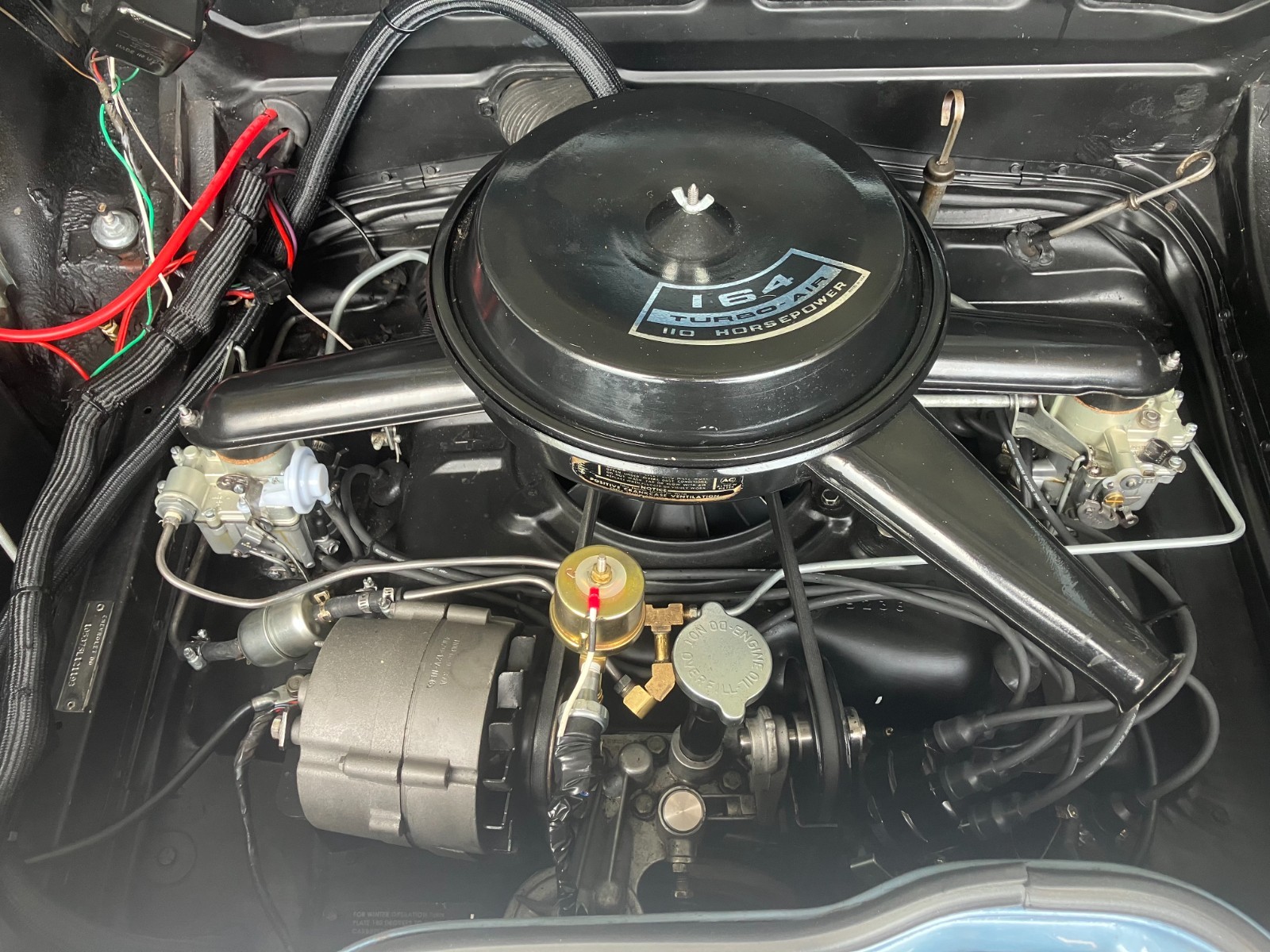 Chevrolet-Corvair-1965-Coupe-37
