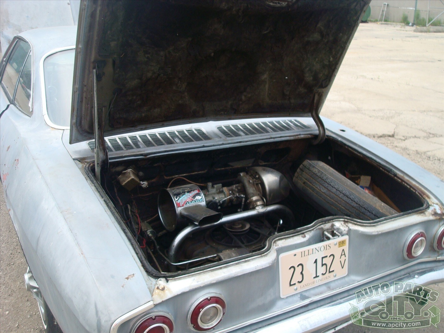Chevrolet-Corvair-1965-Coupe-4