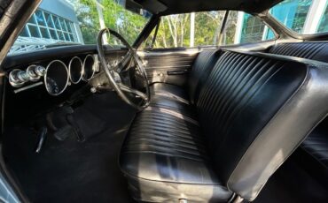 Chevrolet-Corvair-1967-Wagon-11
