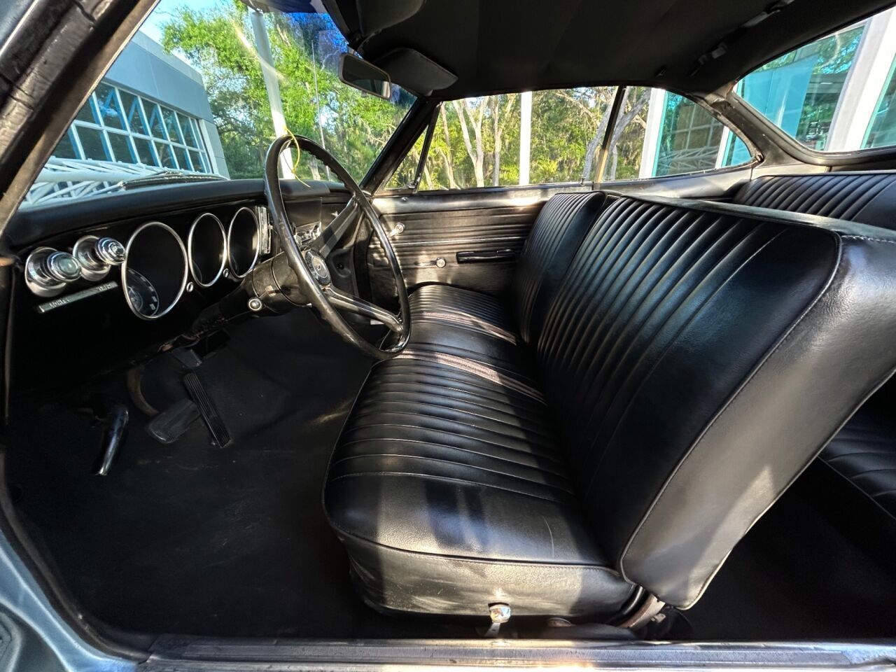 Chevrolet-Corvair-1967-Wagon-11