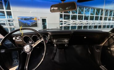Chevrolet-Corvair-1967-Wagon-13
