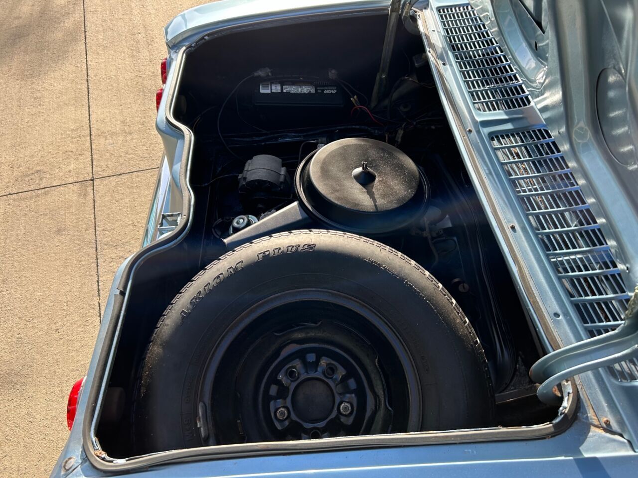 Chevrolet-Corvair-1967-Wagon-21