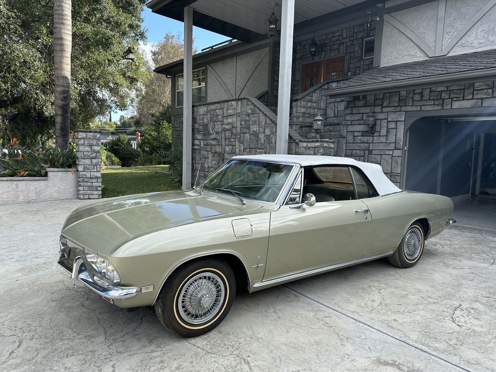 Chevrolet-Corvair-1968-1