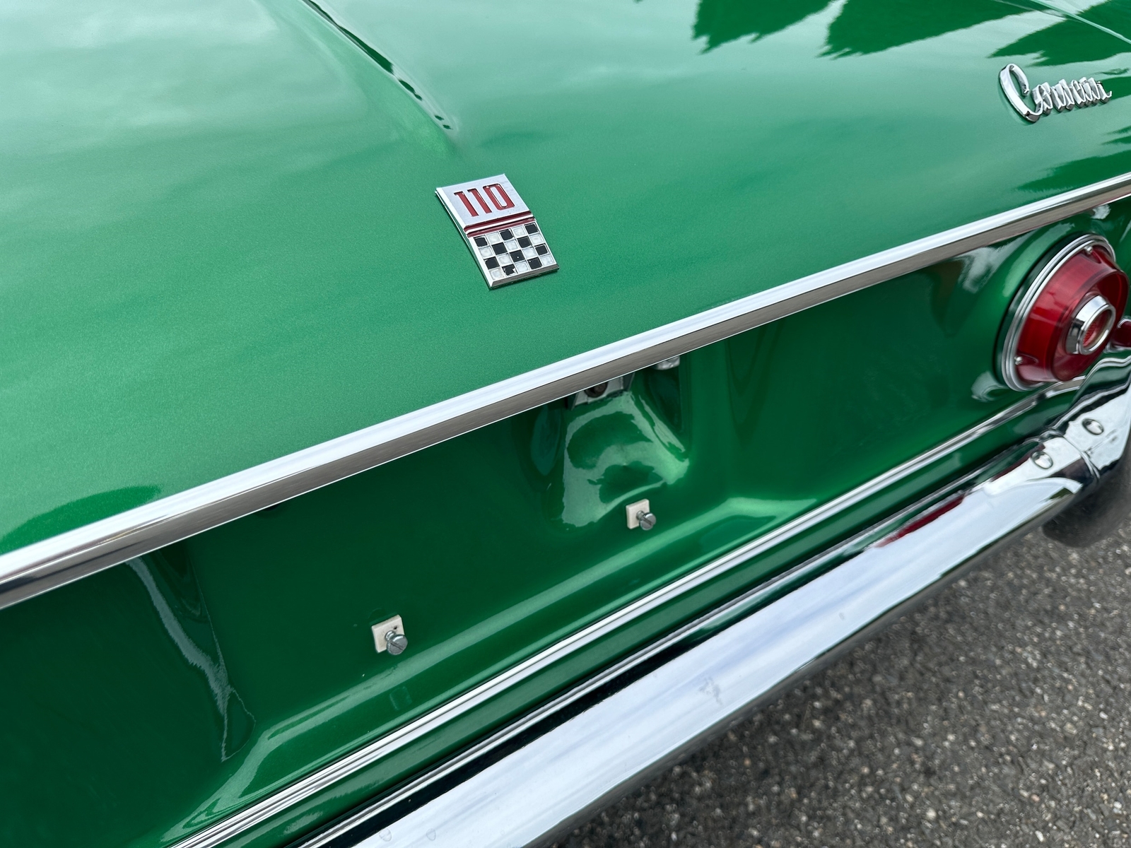 Chevrolet-Corvair-1969-Convertible-11