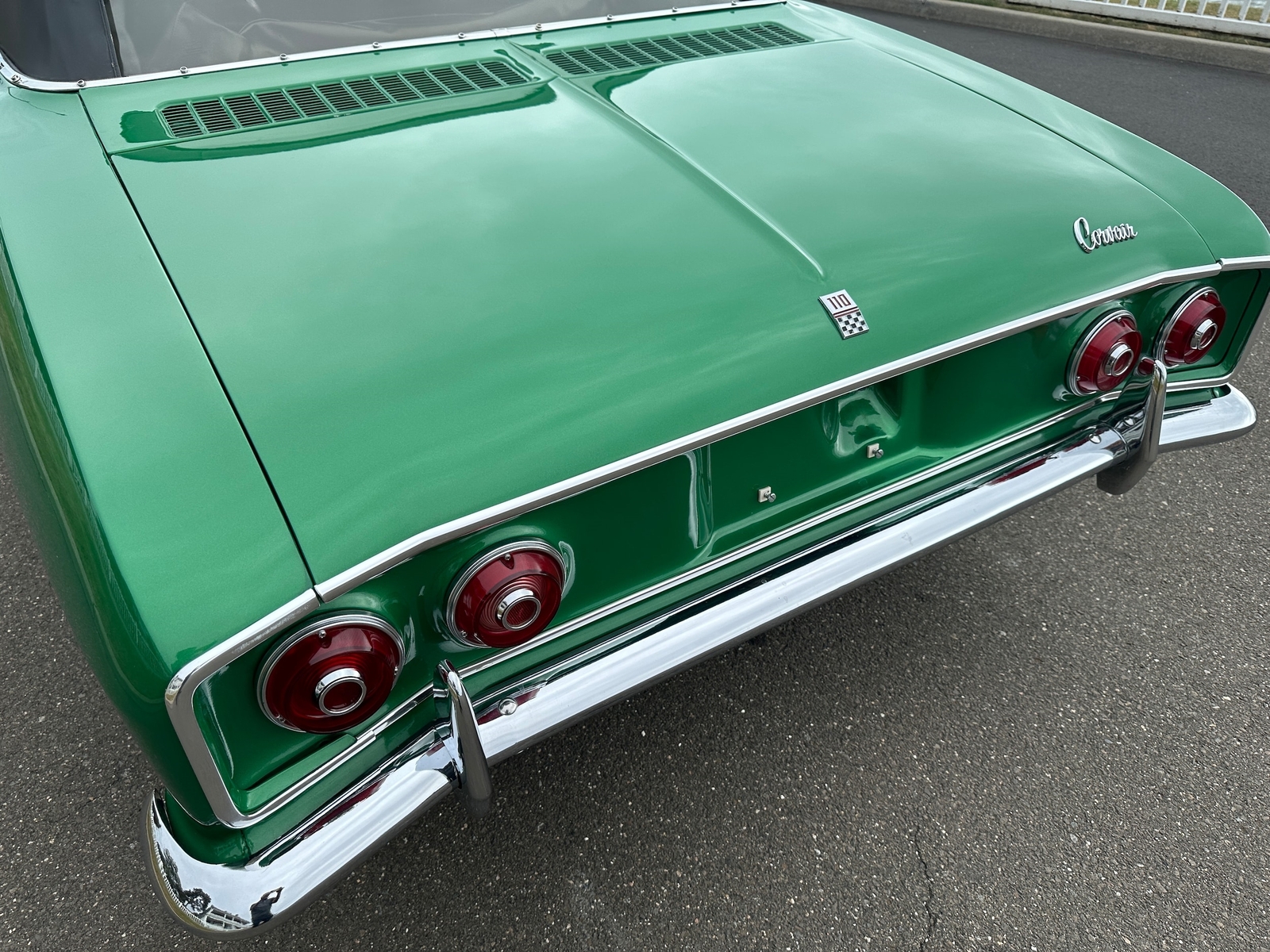Chevrolet-Corvair-1969-Convertible-16