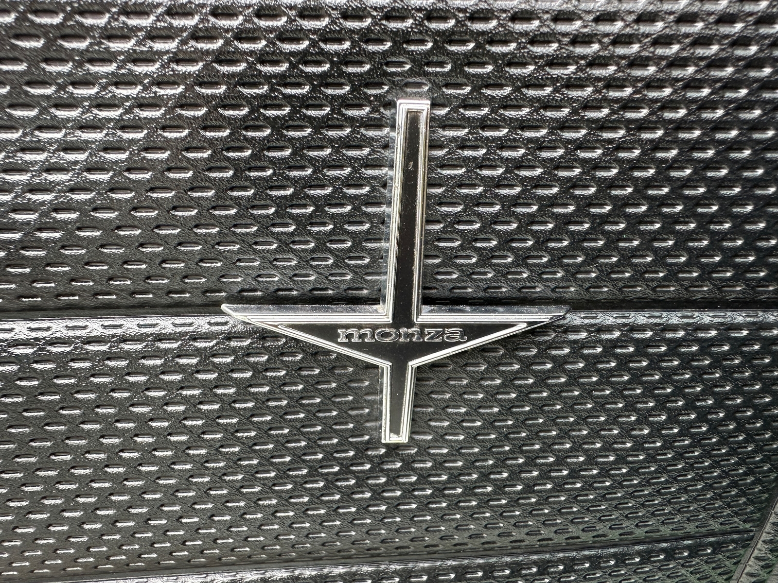Chevrolet-Corvair-1969-Convertible-35