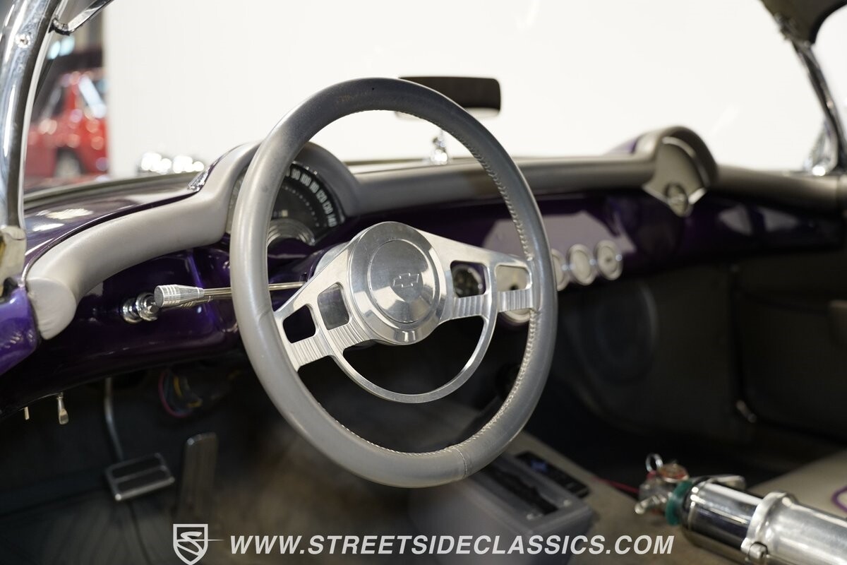 Chevrolet-Corvette-1953-Convertible-4