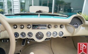 Chevrolet-Corvette-1957-Convertible-12