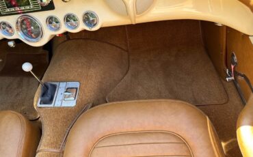 Chevrolet-Corvette-1957-Convertible-14