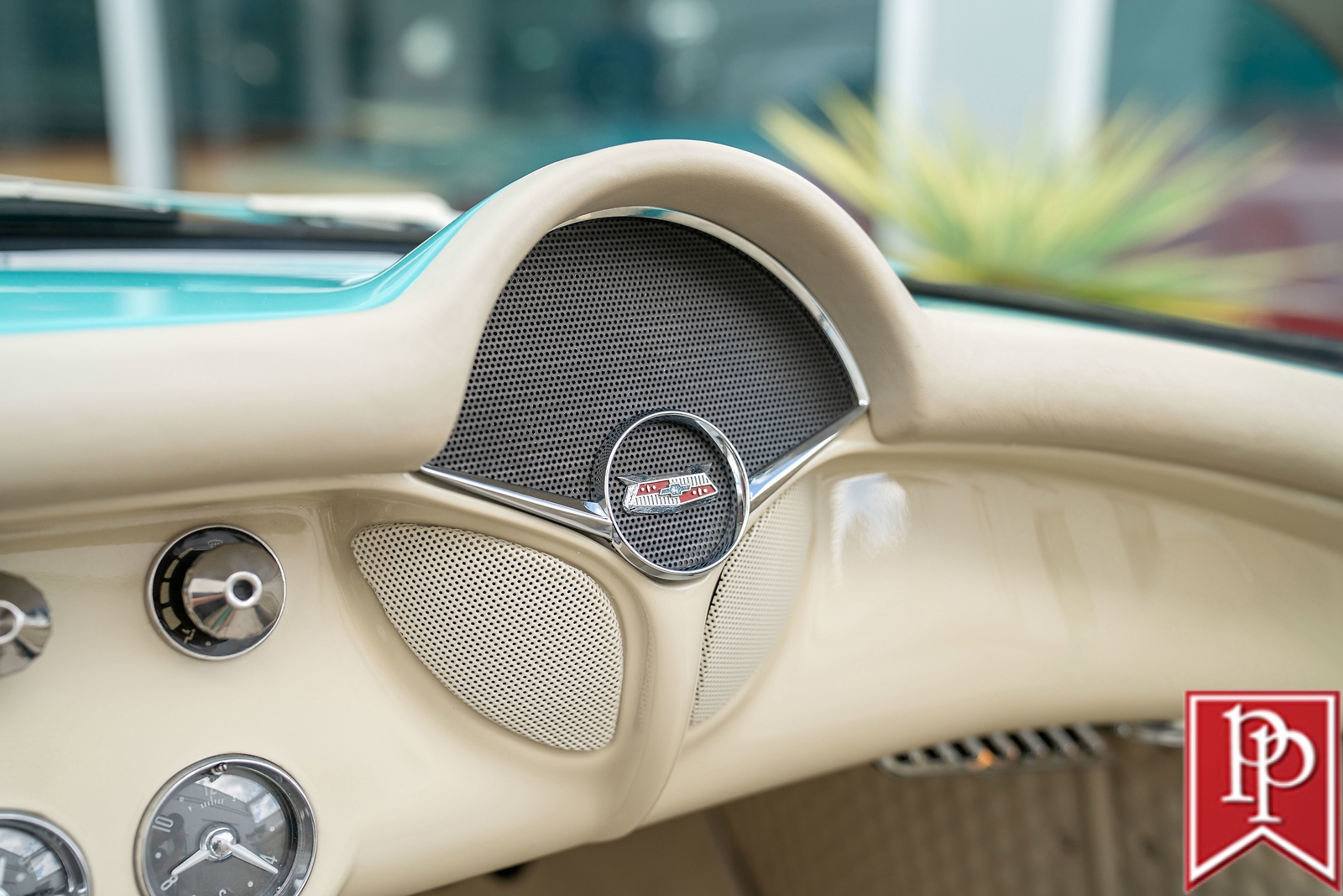 Chevrolet-Corvette-1957-Convertible-16