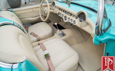 Chevrolet-Corvette-1957-Convertible-19