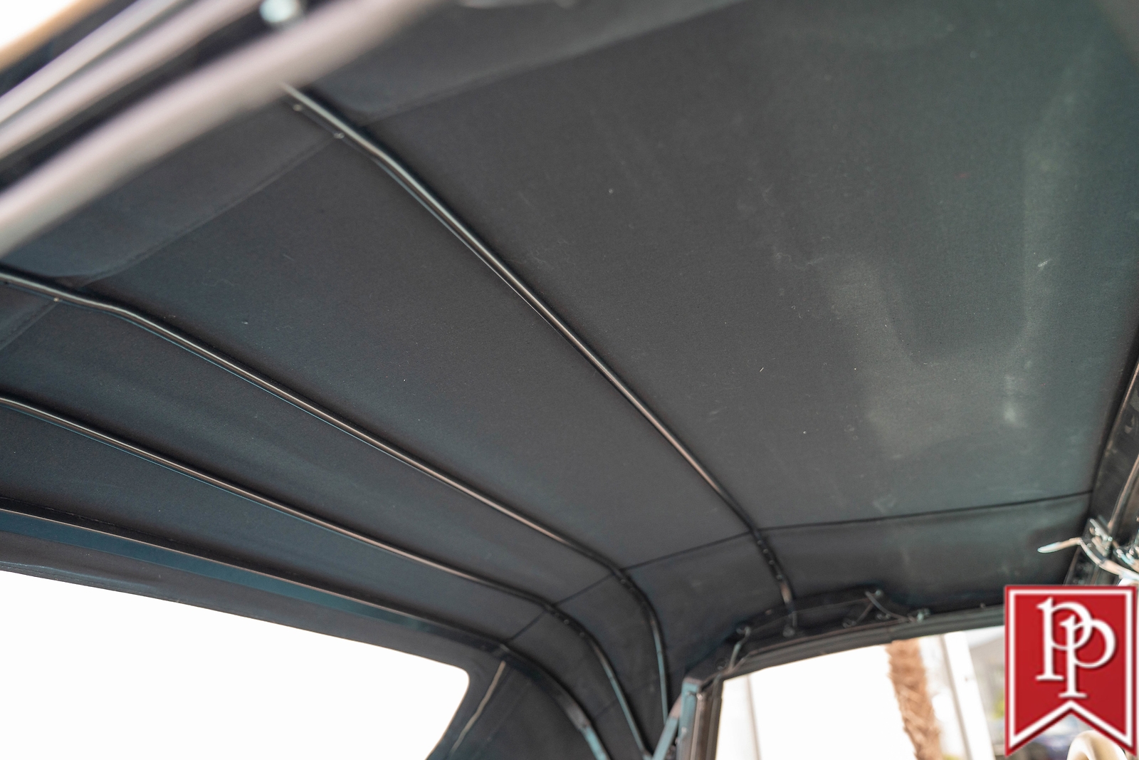 Chevrolet-Corvette-1957-Convertible-33