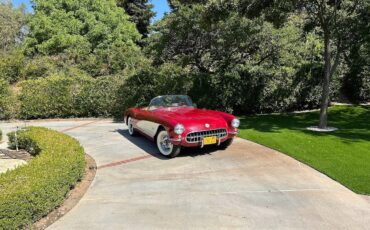 Chevrolet-Corvette-1957-Convertible-5