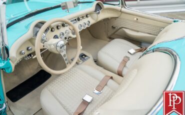 Chevrolet-Corvette-1957-Convertible-5