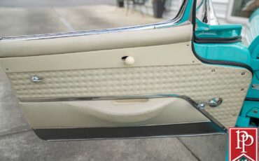 Chevrolet-Corvette-1957-Convertible-7