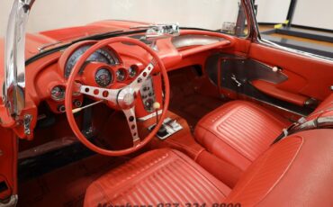 Chevrolet-Corvette-1958-Convertible-1