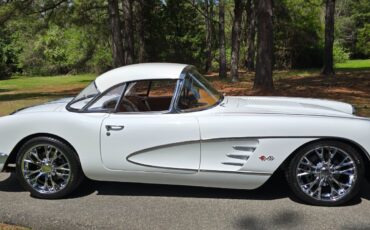 Chevrolet-Corvette-1958-Convertible-1