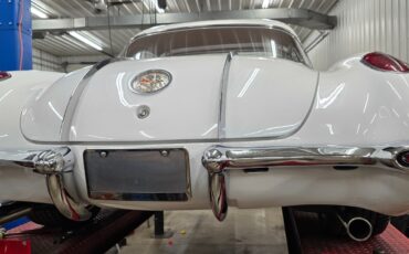 Chevrolet-Corvette-1958-Convertible-12