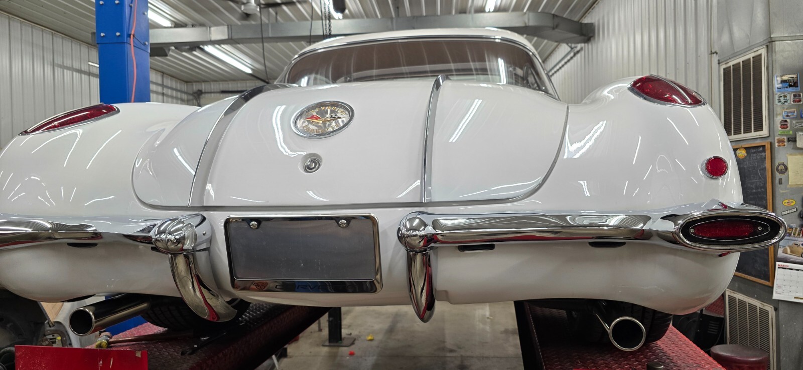 Chevrolet-Corvette-1958-Convertible-12
