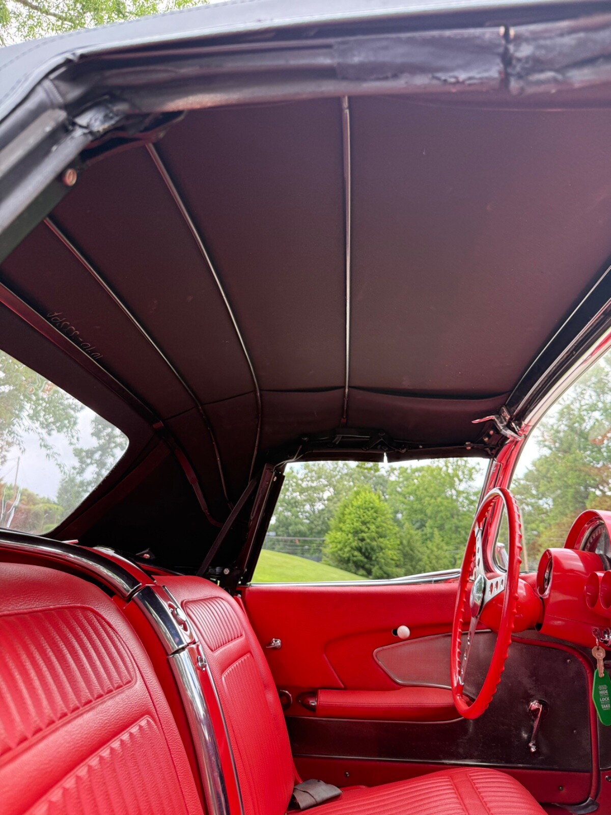 Chevrolet-Corvette-1958-Convertible-13