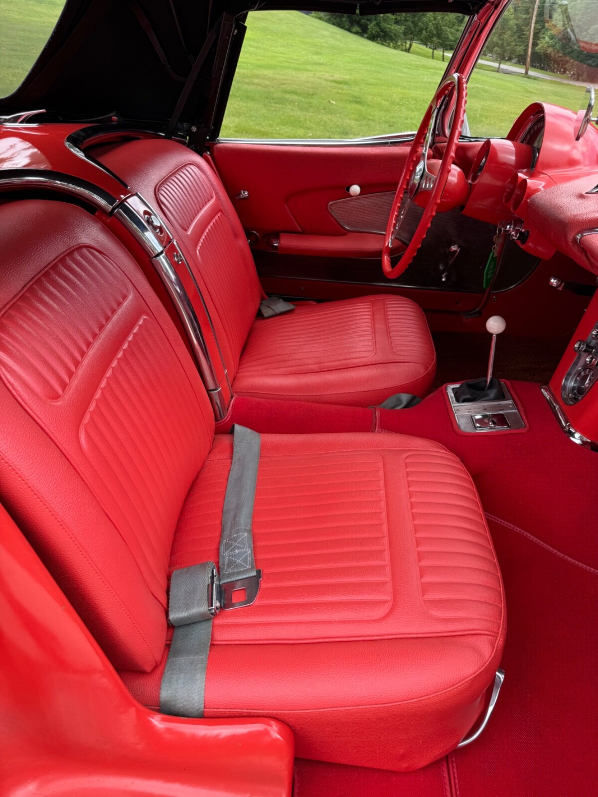 Chevrolet-Corvette-1958-Convertible-14