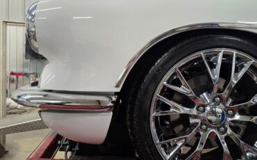 Chevrolet-Corvette-1958-Convertible-14