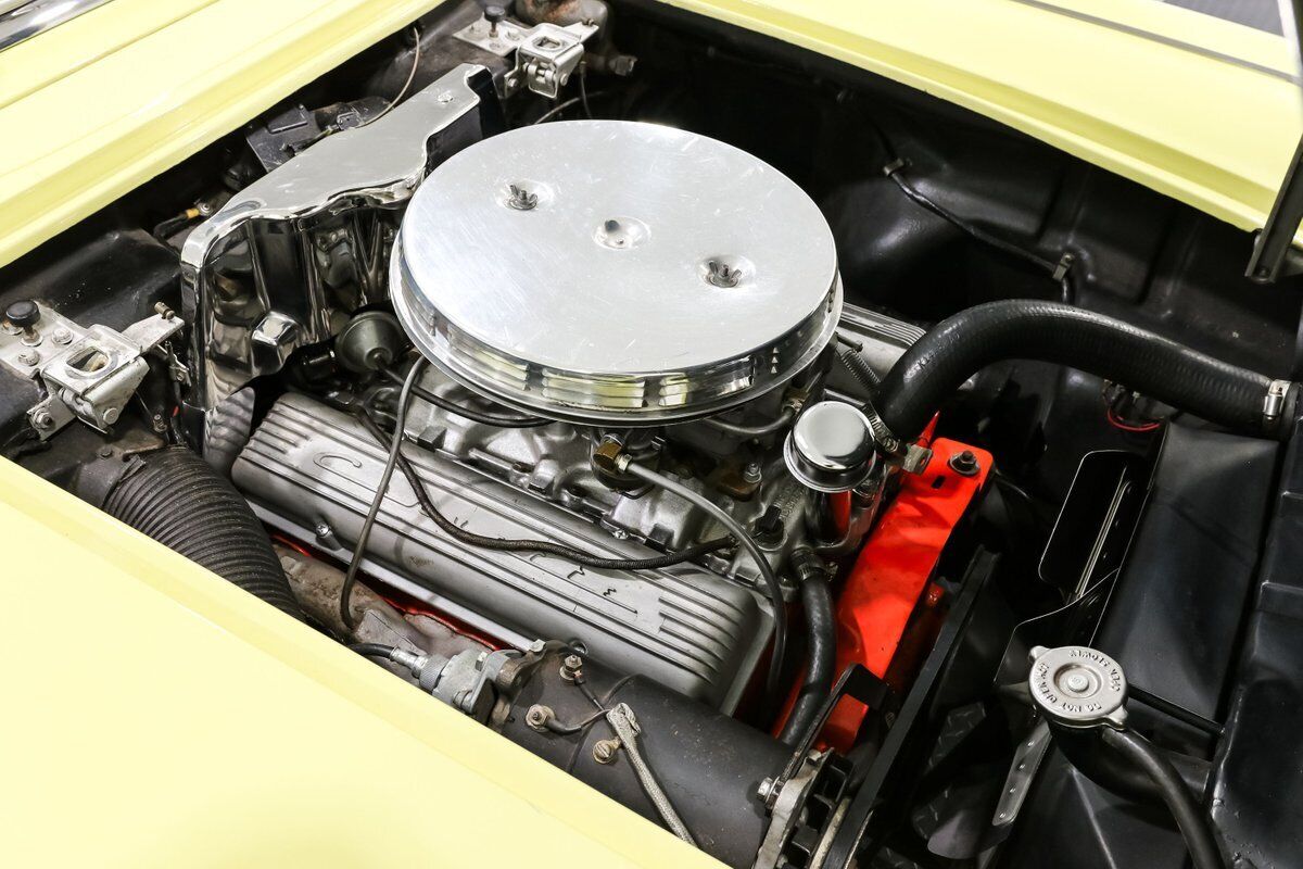 Chevrolet-Corvette-1958-Convertible-18