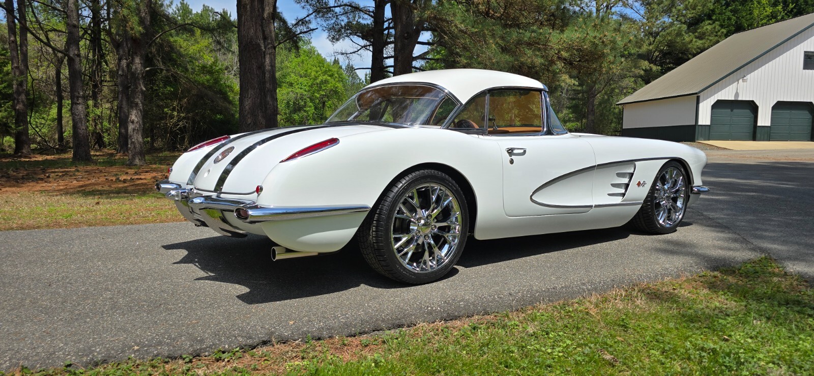 Chevrolet-Corvette-1958-Convertible-2