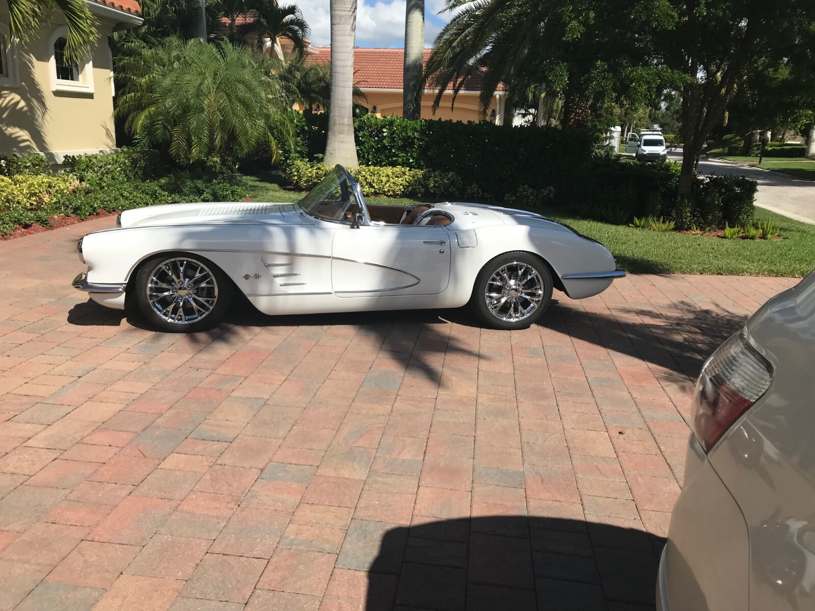 Chevrolet-Corvette-1958-Convertible-24