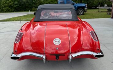 Chevrolet-Corvette-1958-Convertible-24