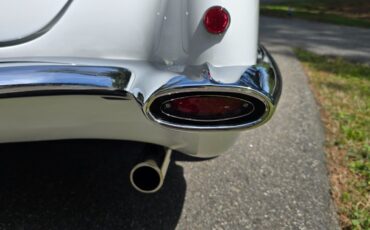 Chevrolet-Corvette-1958-Convertible-38