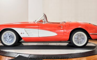 Chevrolet-Corvette-1958-Convertible-5